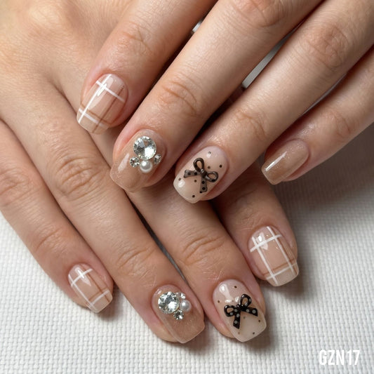 Elegant Nude Bow Nails Pack of 12 - GZN 17